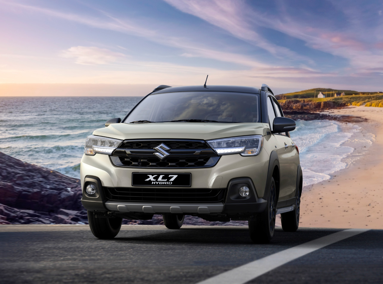Suzuki Xl7 Hybrid Mau Trang Nga 2